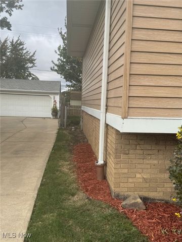 6212 Elmdale Road, Brook Park, OH 44142