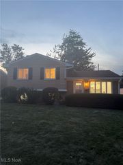 6212 Elmdale Road, Brook Park, OH 44142