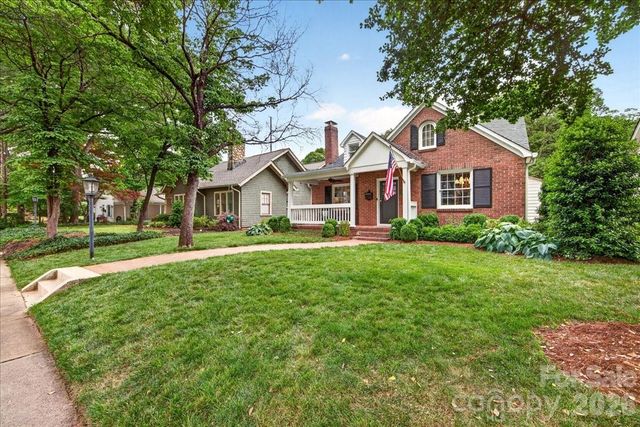 2121 Charlotte Drive, Charlotte, NC 28203