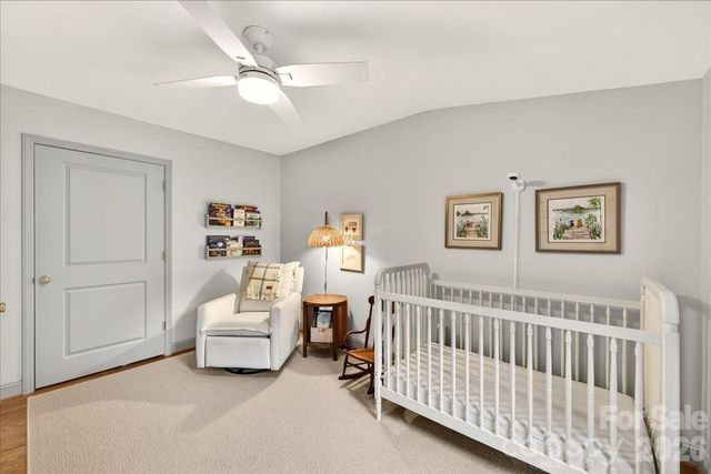 2121 Charlotte Drive, Charlotte, NC 28203