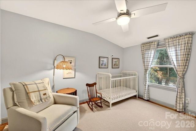 2121 Charlotte Drive, Charlotte, NC 28203