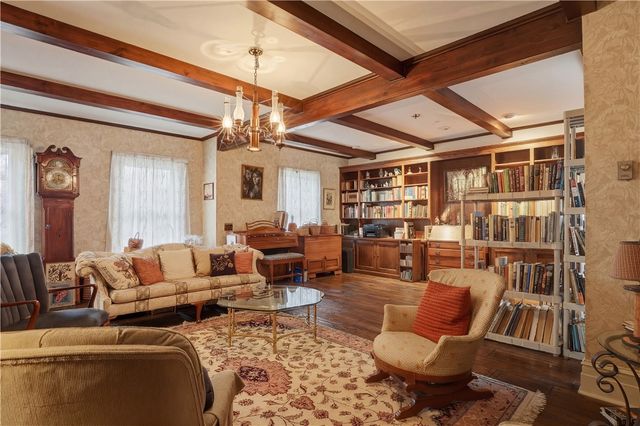 71 Olcott Road North, Big Flats, NY 14814