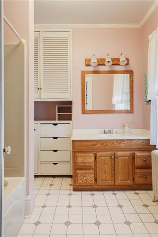 71 Olcott Road North, Big Flats, NY 14814