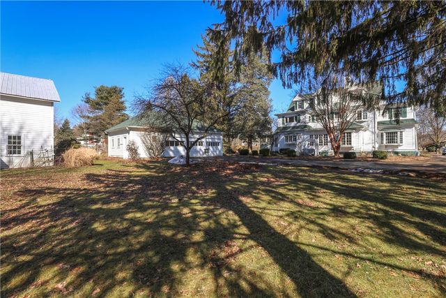 71 Olcott Road North, Big Flats, NY 14814