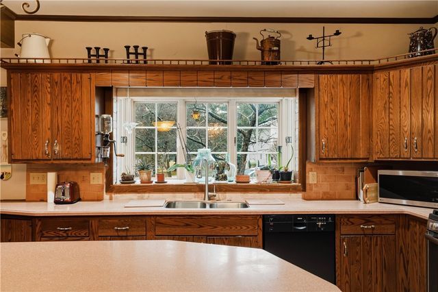 71 Olcott Road North, Big Flats, NY 14814