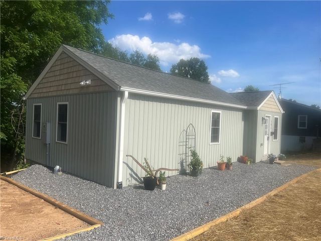 101 Pine Street, Jonesville, NC 28642