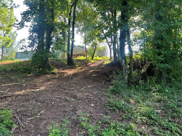 101 Pine Street, Jonesville, NC 28642