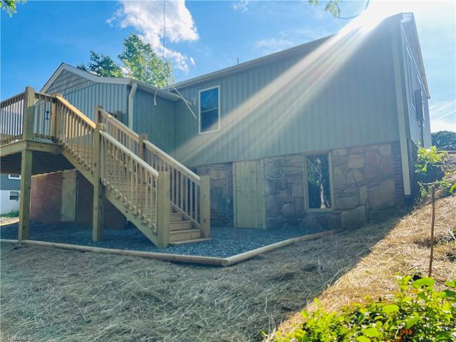 101 Pine Street, Jonesville, NC 28642