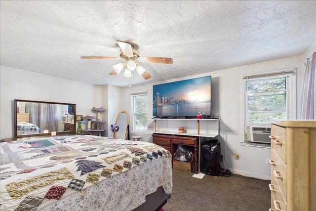 600 N Montello St 3, Brockton, MA 02301