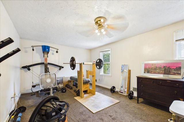 600 N Montello St 3, Brockton, MA 02301