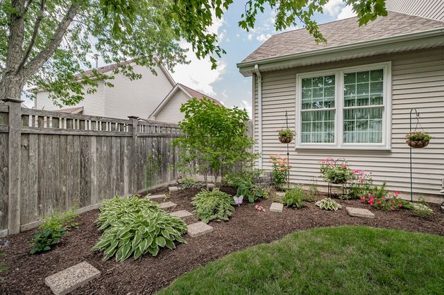 4606 Carrier Circle, Plainfield, IL 60586