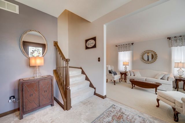 4606 Carrier Circle, Plainfield, IL 60586