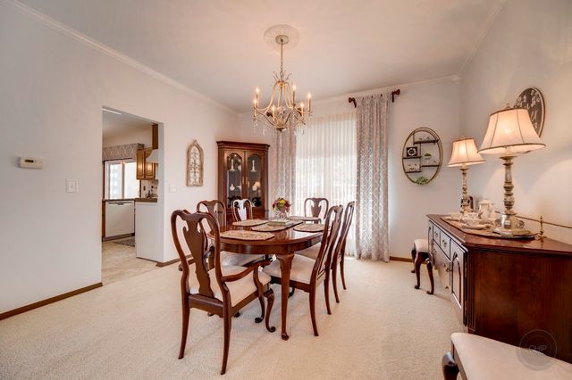 4606 Carrier Circle, Plainfield, IL 60586