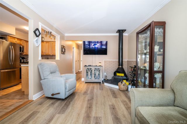 2542 Hollers Avenue, Bronx, NY 10475