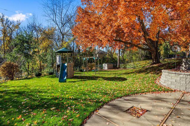 10666 Utica Road, Bloomington, MN 55437