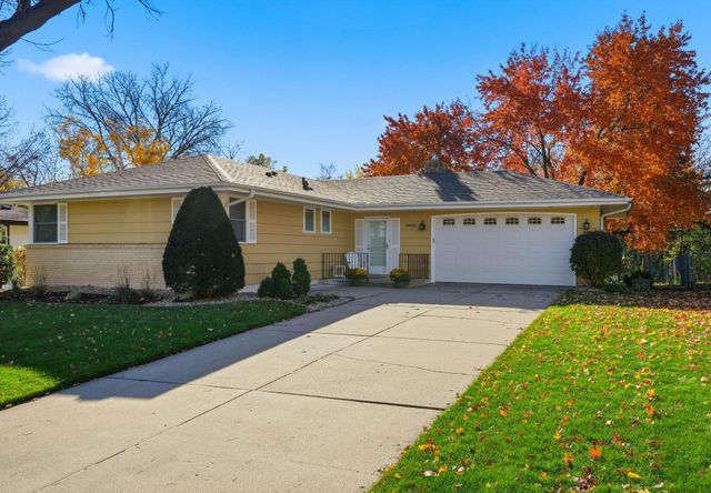 10666 Utica Road, Bloomington, MN 55437