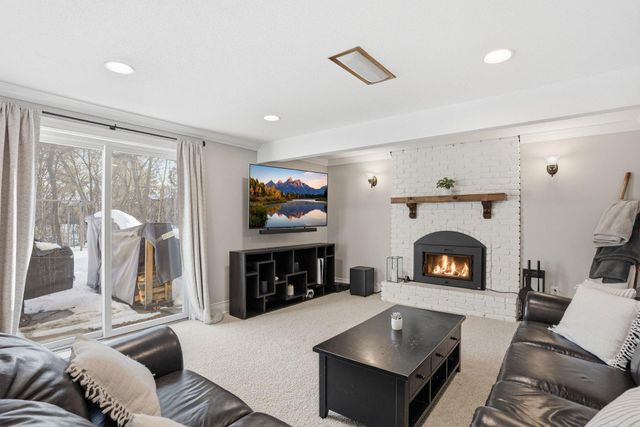 10666 Utica Road, Bloomington, MN 55437