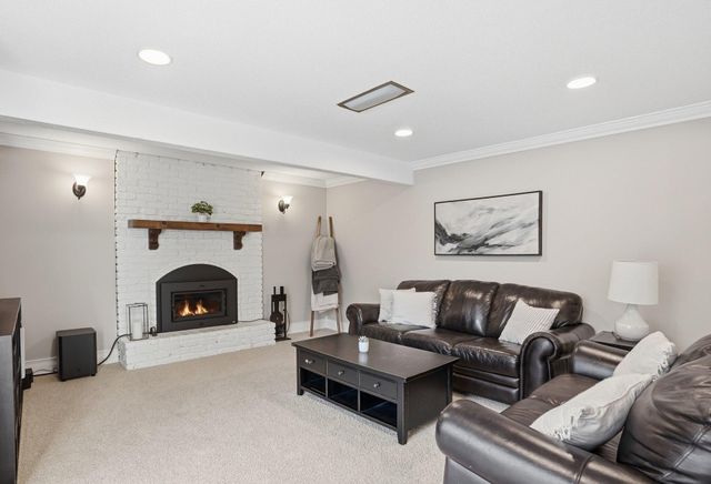 10666 Utica Road, Bloomington, MN 55437