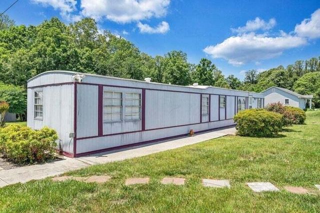 653 Jubal Early, Wirtz, VA 24184