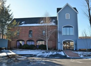 60 Court St, Taunton, MA 02780