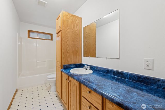 102 New Haven Lane, Port Angeles, WA 98362