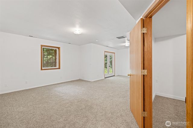 102 New Haven Lane, Port Angeles, WA 98362