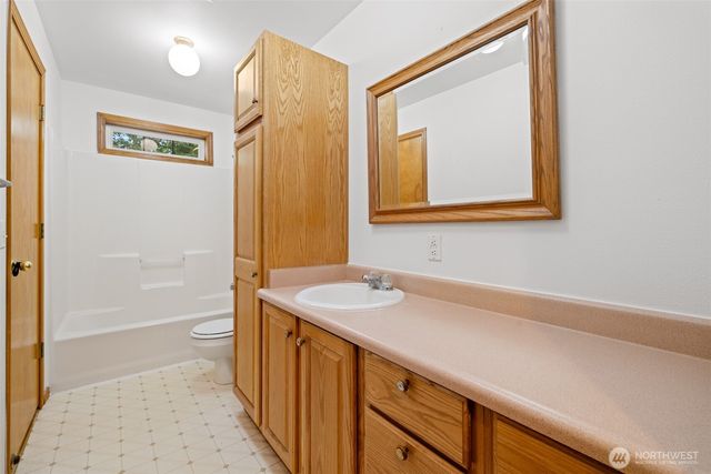 102 New Haven Lane, Port Angeles, WA 98362