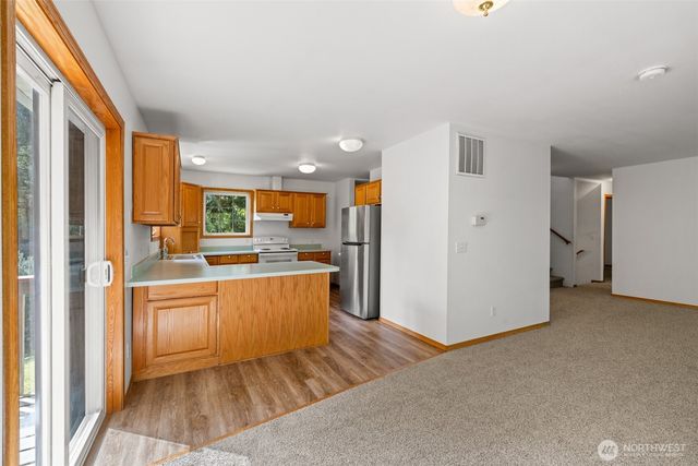 102 New Haven Lane, Port Angeles, WA 98362