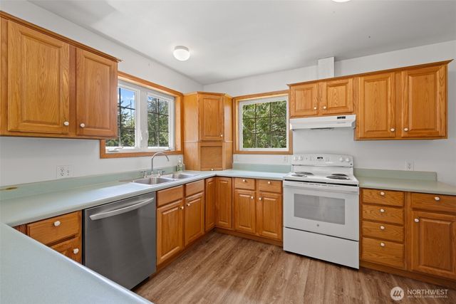 102 New Haven Lane, Port Angeles, WA 98362