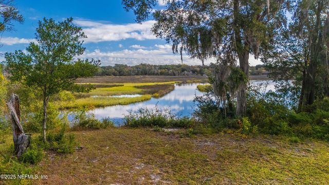 2391 HAPPY Lane, Jacksonville, FL 32218