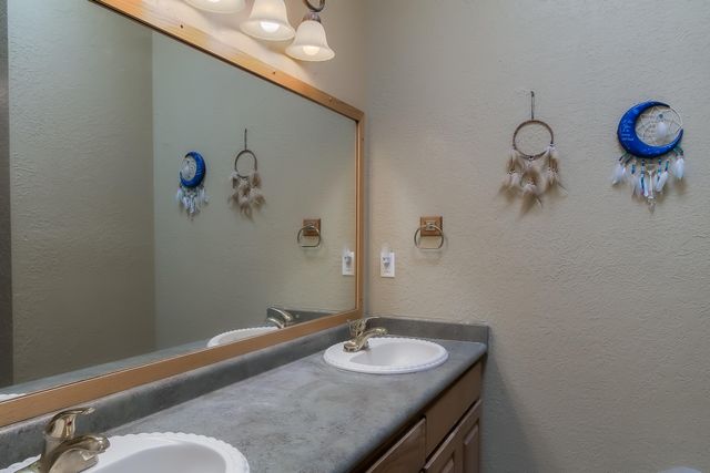 9404 Callaway Circle NE, Albuquerque, NM 87111