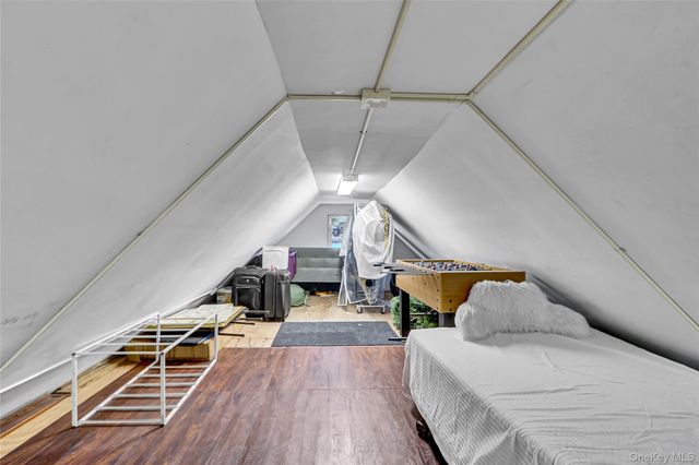 150-27 16th Road, Whitestone, NY 11357