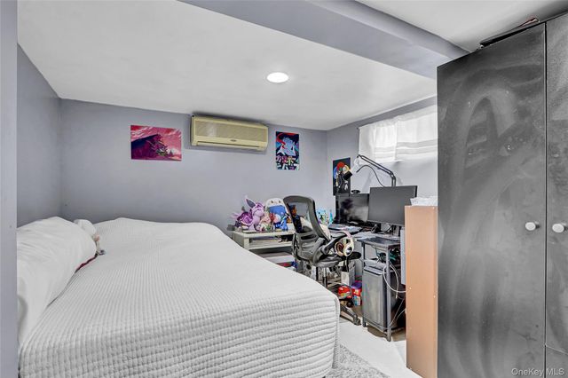 150-27 16th Road, Whitestone, NY 11357