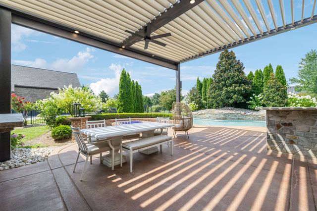 1416 Orchard Hill Ln, Arrington, TN 37014
