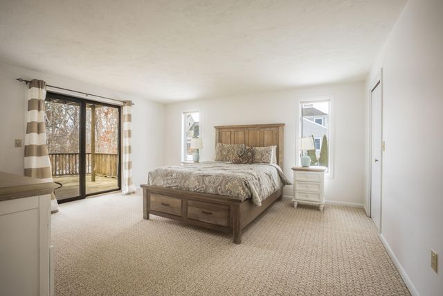 15 Beach Street, Teaticket, MA 02536