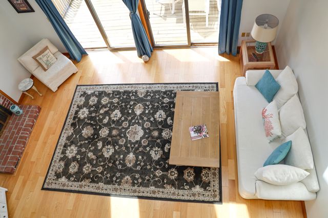 15 Beach Street, Teaticket, MA 02536