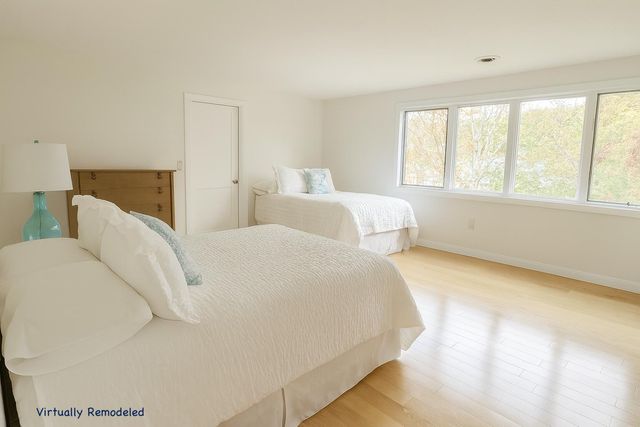 15 Beach Street, Teaticket, MA 02536