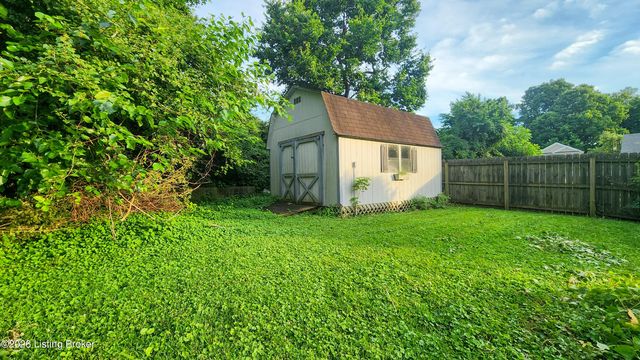 3004 Cleveland Blvd, Louisville, KY 40206