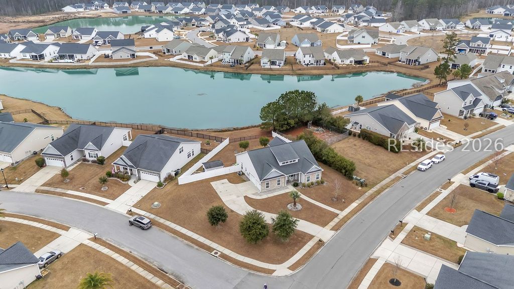 Image 10 of property listing at 1169 Hearthstone Dr, Ridgeland, SC 29936