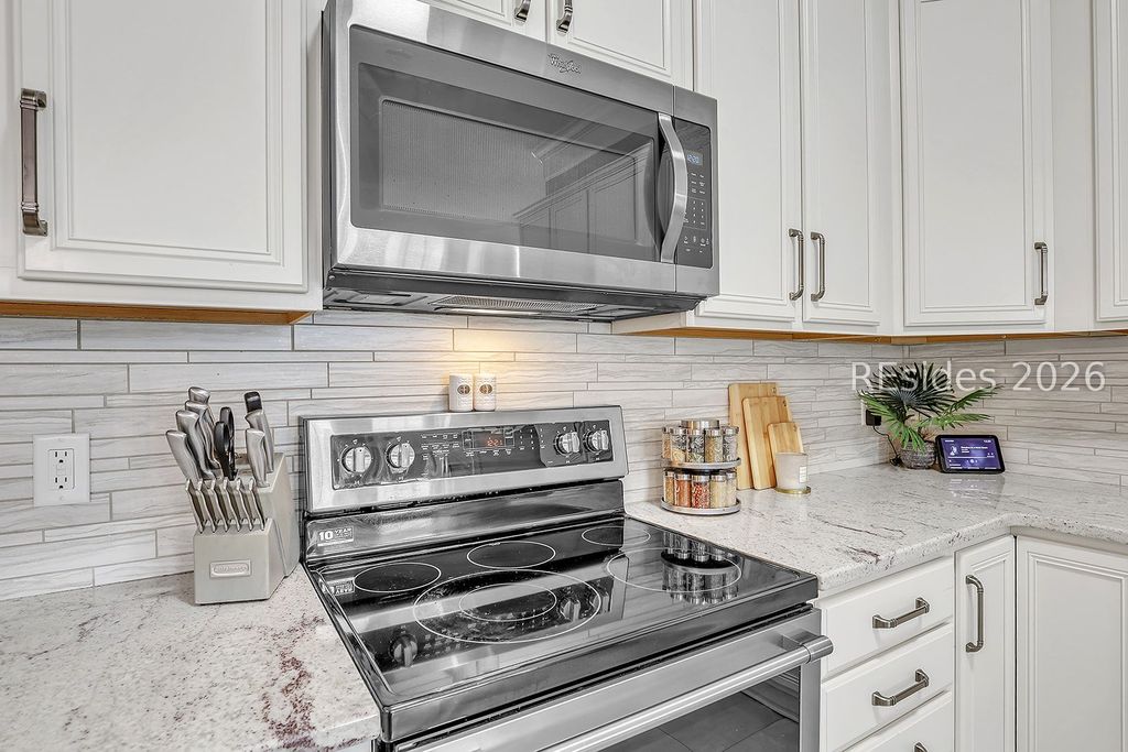 Image 20 of property listing at 1169 Hearthstone Dr, Ridgeland, SC 29936