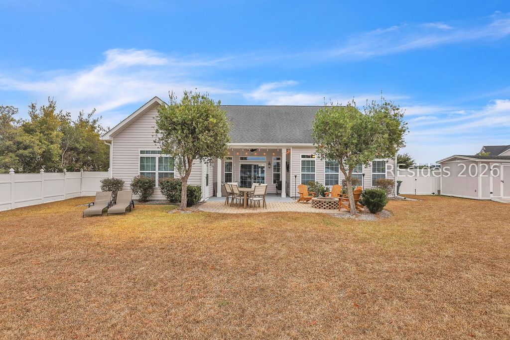 Image 44 of property listing at 1169 Hearthstone Dr, Ridgeland, SC 29936