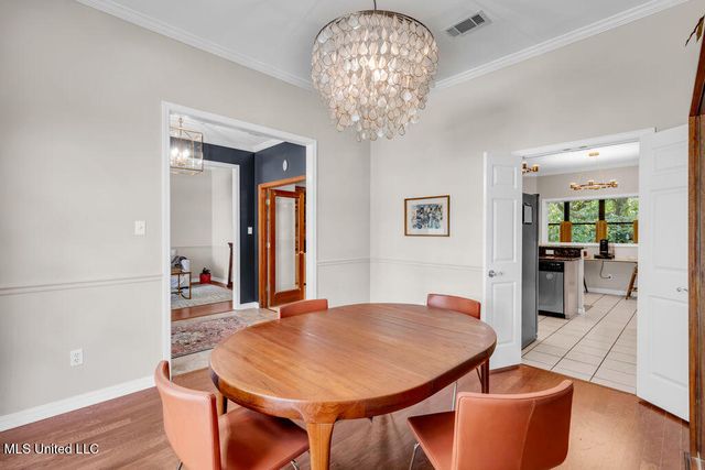 807 Woodglen Drive, Ocean Springs, MS 39564