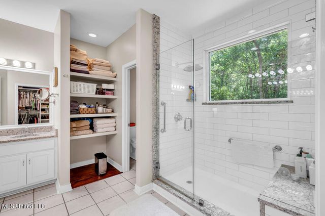 807 Woodglen Drive, Ocean Springs, MS 39564