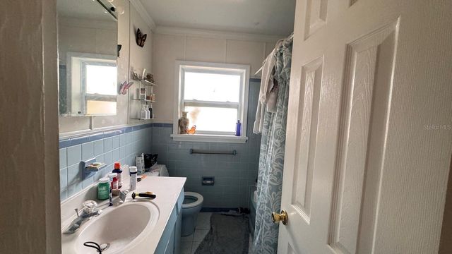 559 VILLAGRANDE AVENUE S, St Petersburg, FL 33707