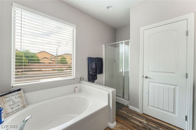 6749 Browns Bay Court, Las Vegas, NV 89149