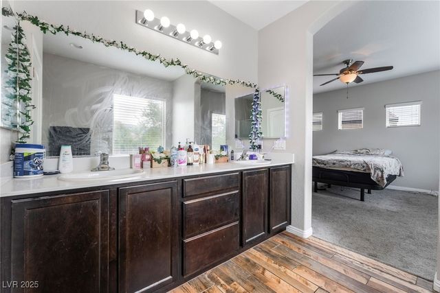 6749 Browns Bay Court, Las Vegas, NV 89149