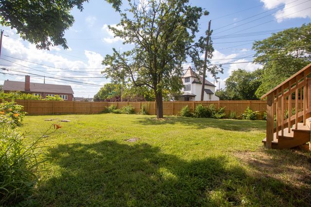 195 N Monroe Avenue, Columbus, OH 43203