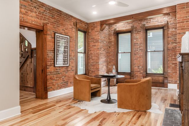 195 N Monroe Avenue, Columbus, OH 43203