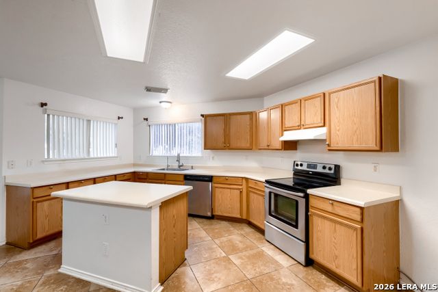 11208 Forest Pass, Live Oak, TX 78233