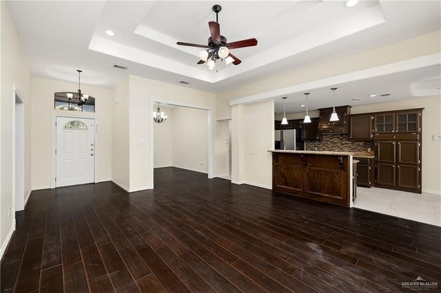 1022 Tanglewood Drive, Edinburg, TX 78539